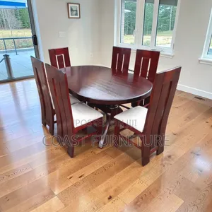 6 Seaters Dining Table Suitable for Your Family