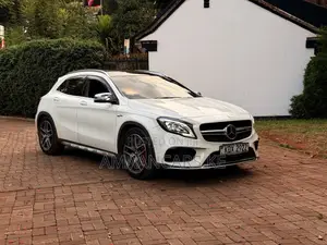 Mercedes-Benz GLA-Class 2017 White