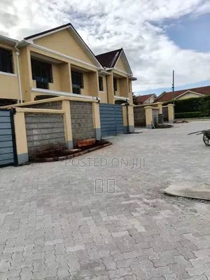 Furnished 5bdrm Maisonette in River Park Estate, Mlolongo for sale