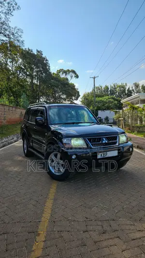 Mitsubishi Shogun 2004 Black