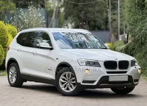 BMW X3 xDrive28i 4dr SUV AWD (2.0L 4cyl Turbo 8A) 2014 White