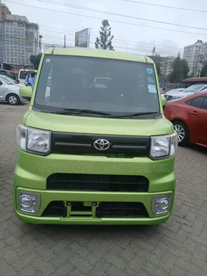 Toyota Pixis Mega 2019 Green