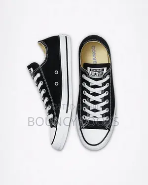 Converse Chuck Taylor All Star Low-Top Sneakers – Black