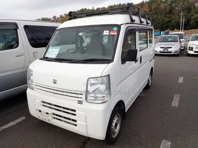 Suzuki Every 2019 White
