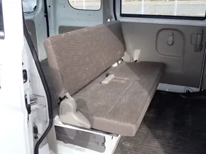 Suzuki Every 2019 White