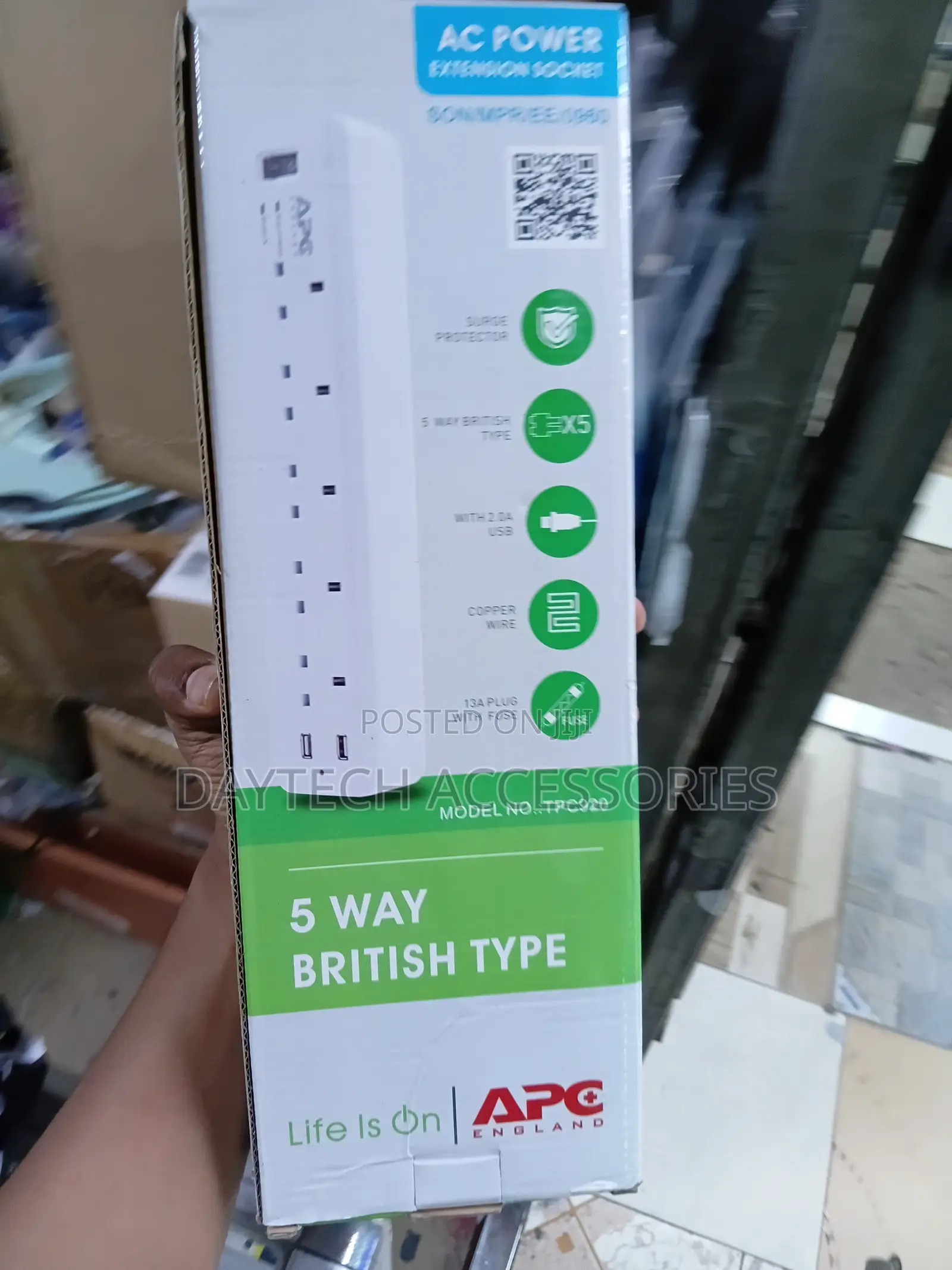 Apc Tpc920 5-Way British-Type Extension Socket With Surge Protection.