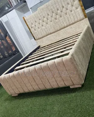 5x6 Beige Tufted Bed - Free Delivery