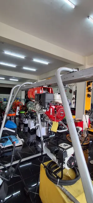 1 Tonne (1000kg) Concrete Hoist – Heavy Duty Site Hoisting Equipment