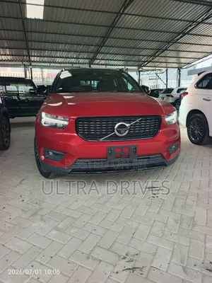 Volvo XC40 2019 Maroon