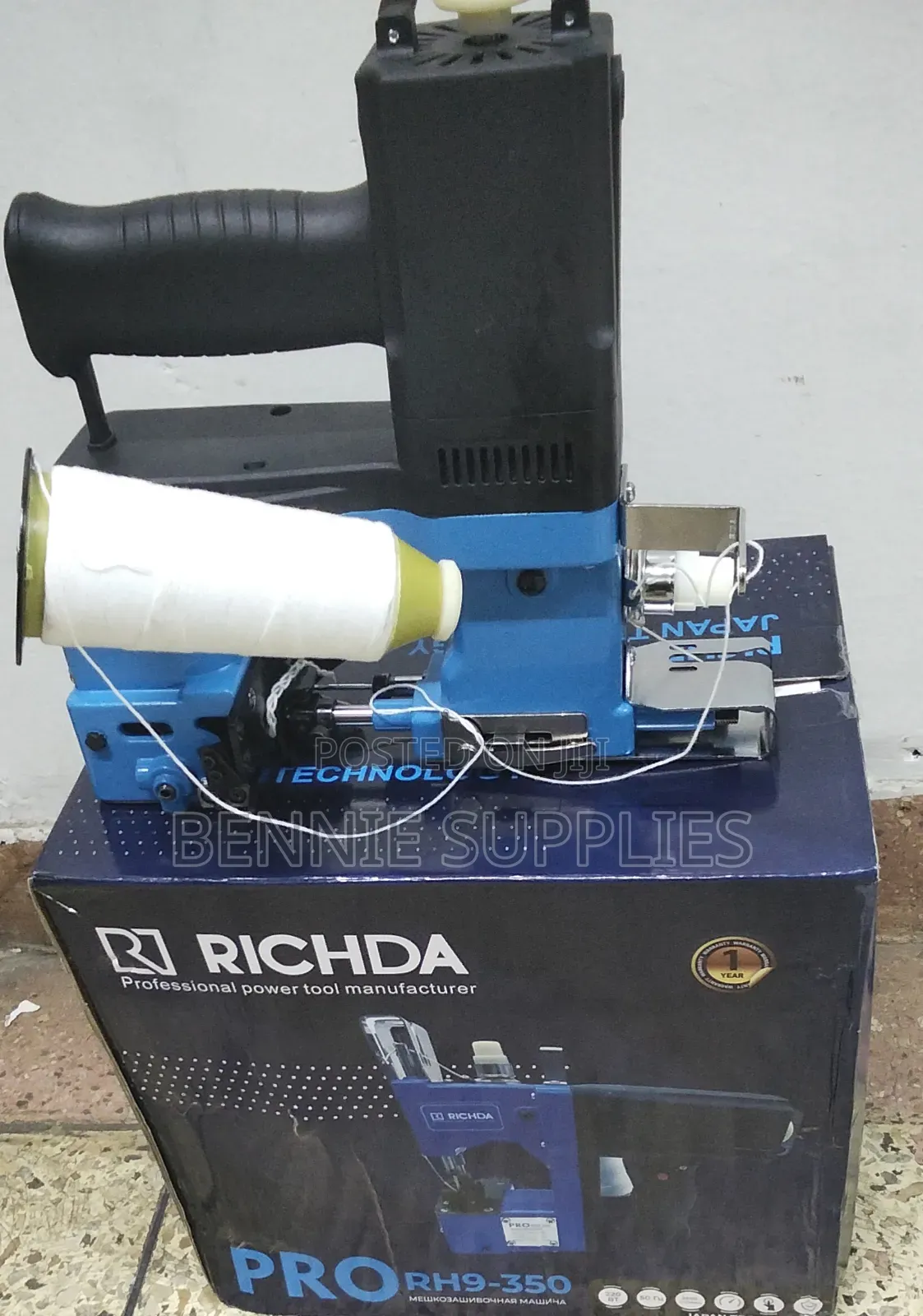 Available Richda Bag Closer
