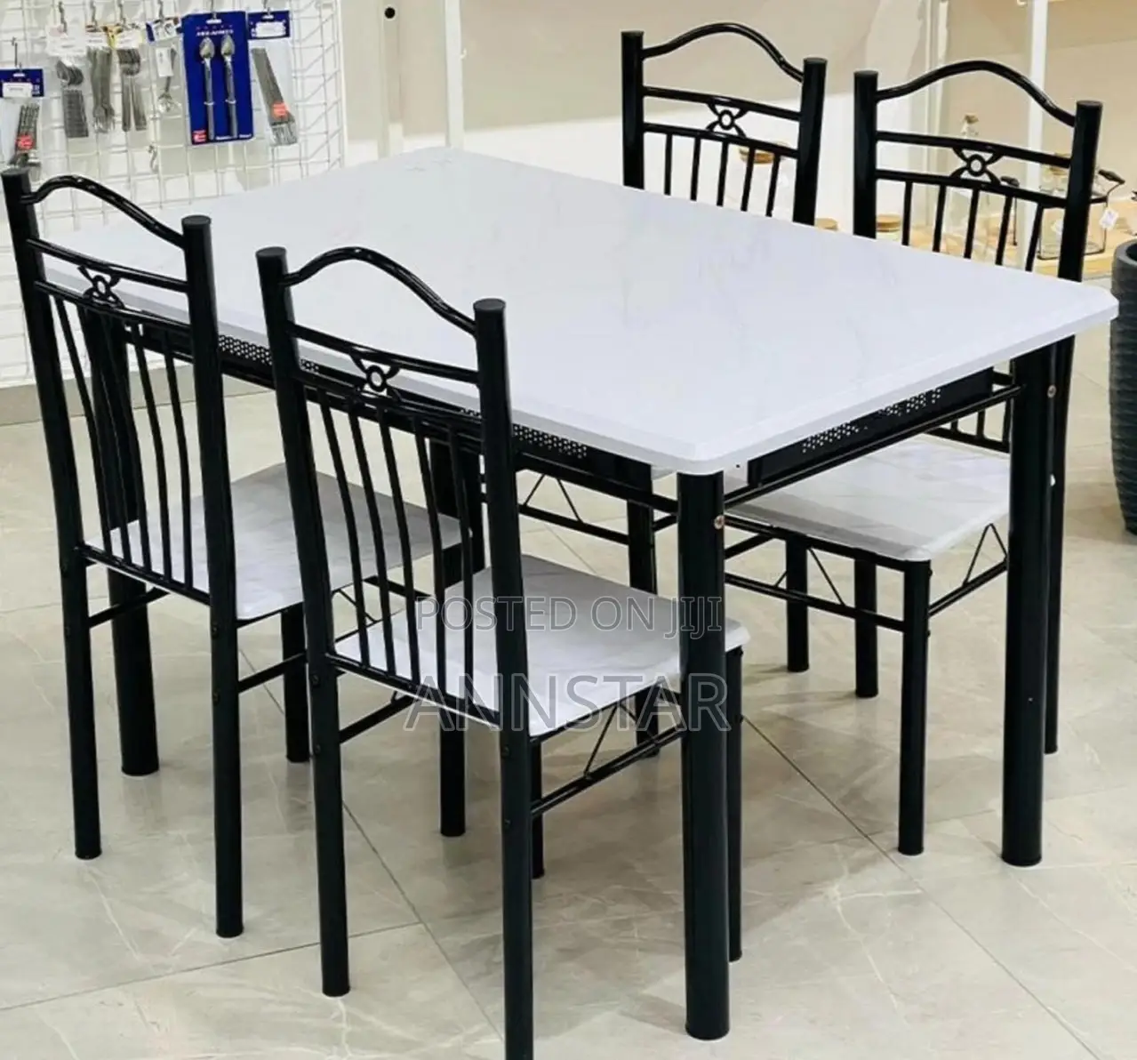 Executive 4 Sitter Dinning Table