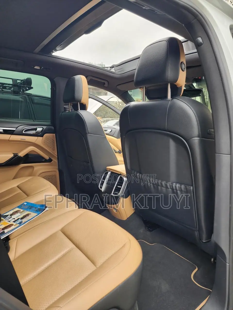 Porsche Cayenne 2014 White