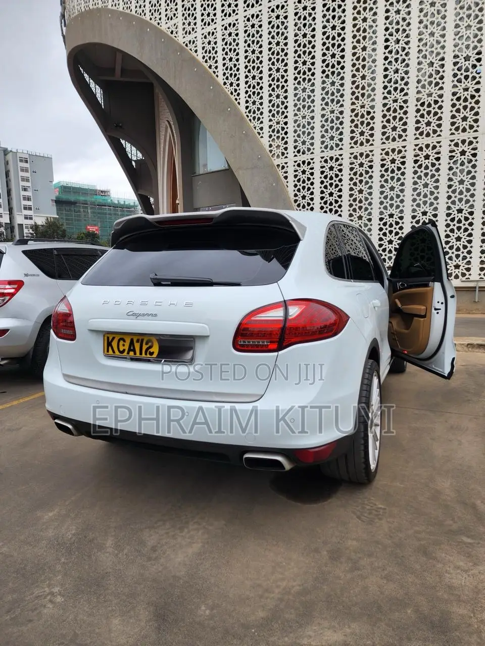 Porsche Cayenne 2014 White
