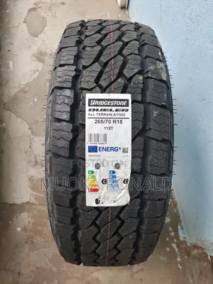265/70r15 Bridgestone Tyre (All Terrain a/T002