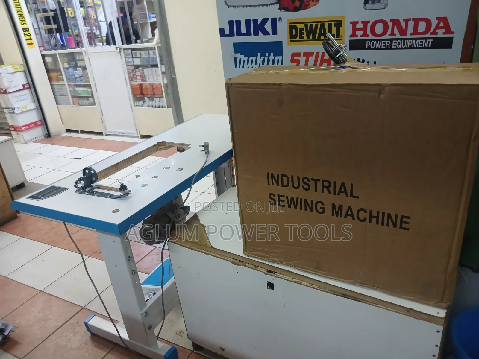 Juki Sewing 8700ddl