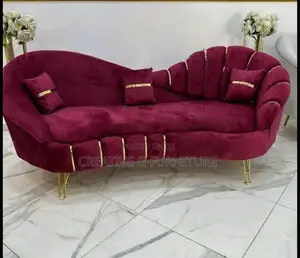 Modern Curved Sofa – Elegant Velvet Finish