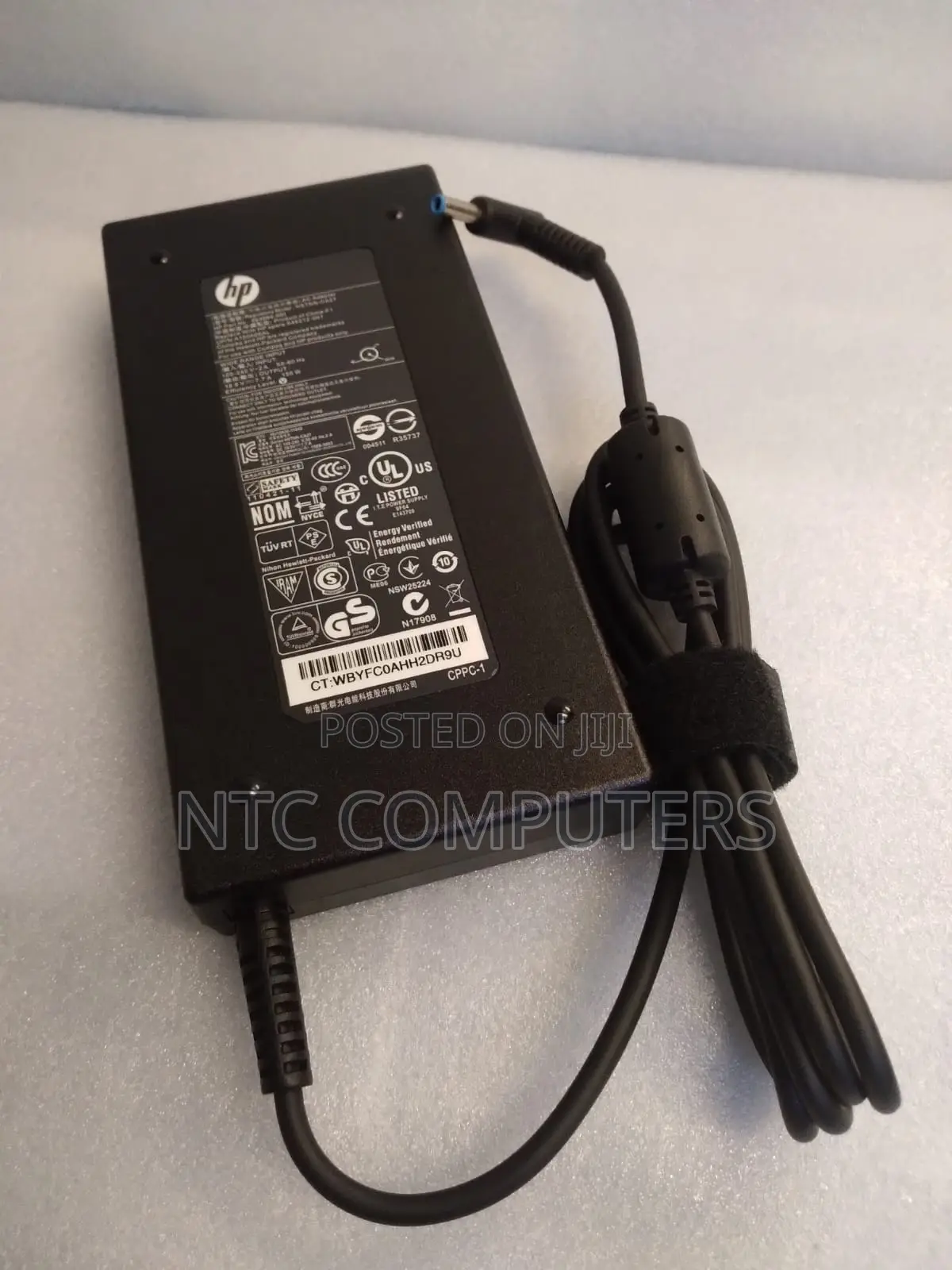 Hp Small Bluepin 150watts Original Adapter