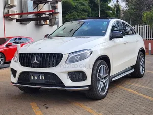 Mercedes-Benz GLE-Class 2018 White