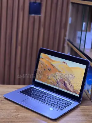 Laptop HP EliteBook 820 G3 8GB Intel Core i5 SSD 256GB