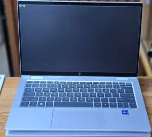 Laptop HP EliteBook 1040 G8 16GB Intel Core i7 SSD 512GB