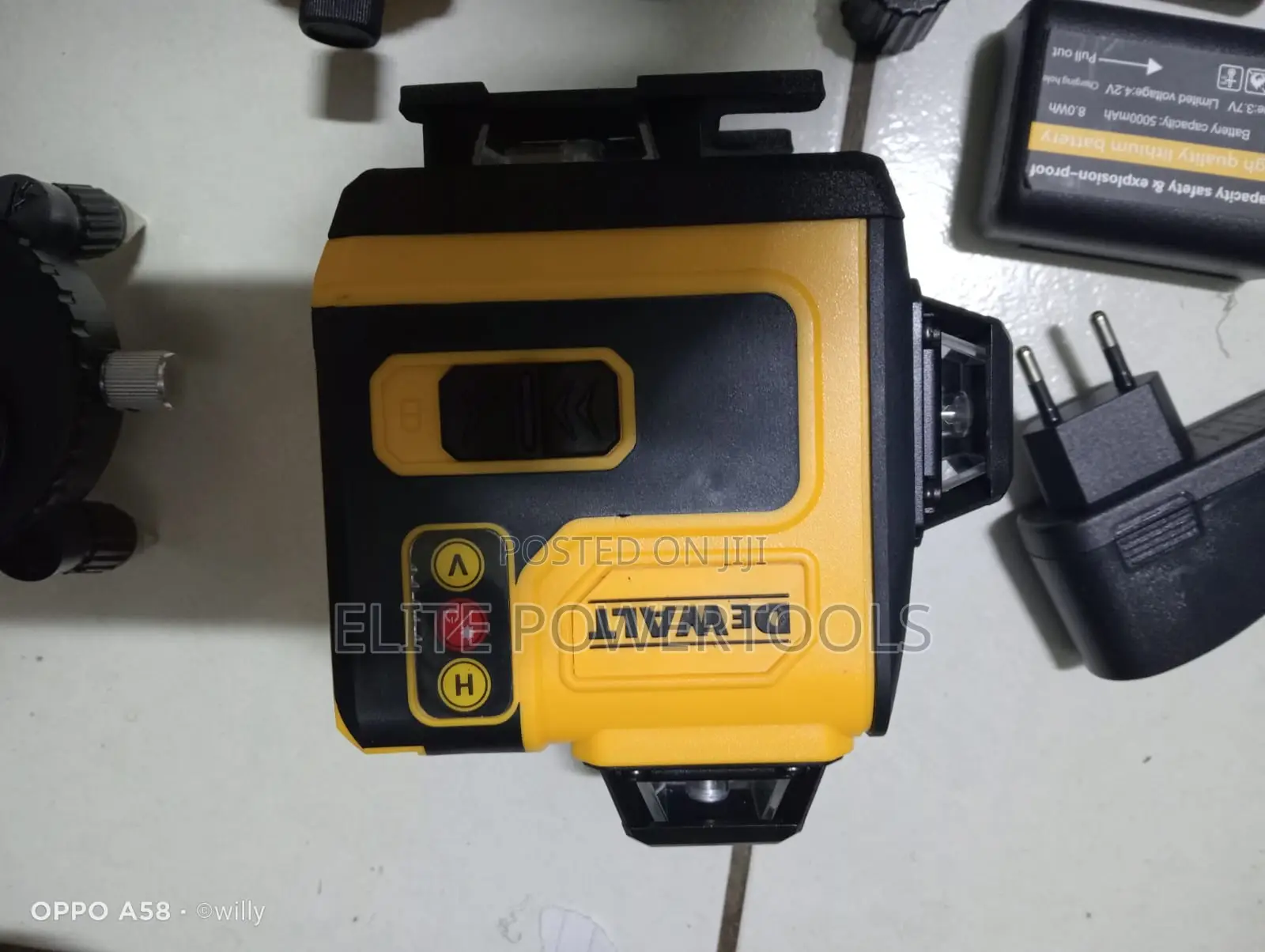 Dewalt Heavy Duty Green Laser Level With Rechargeable Battery