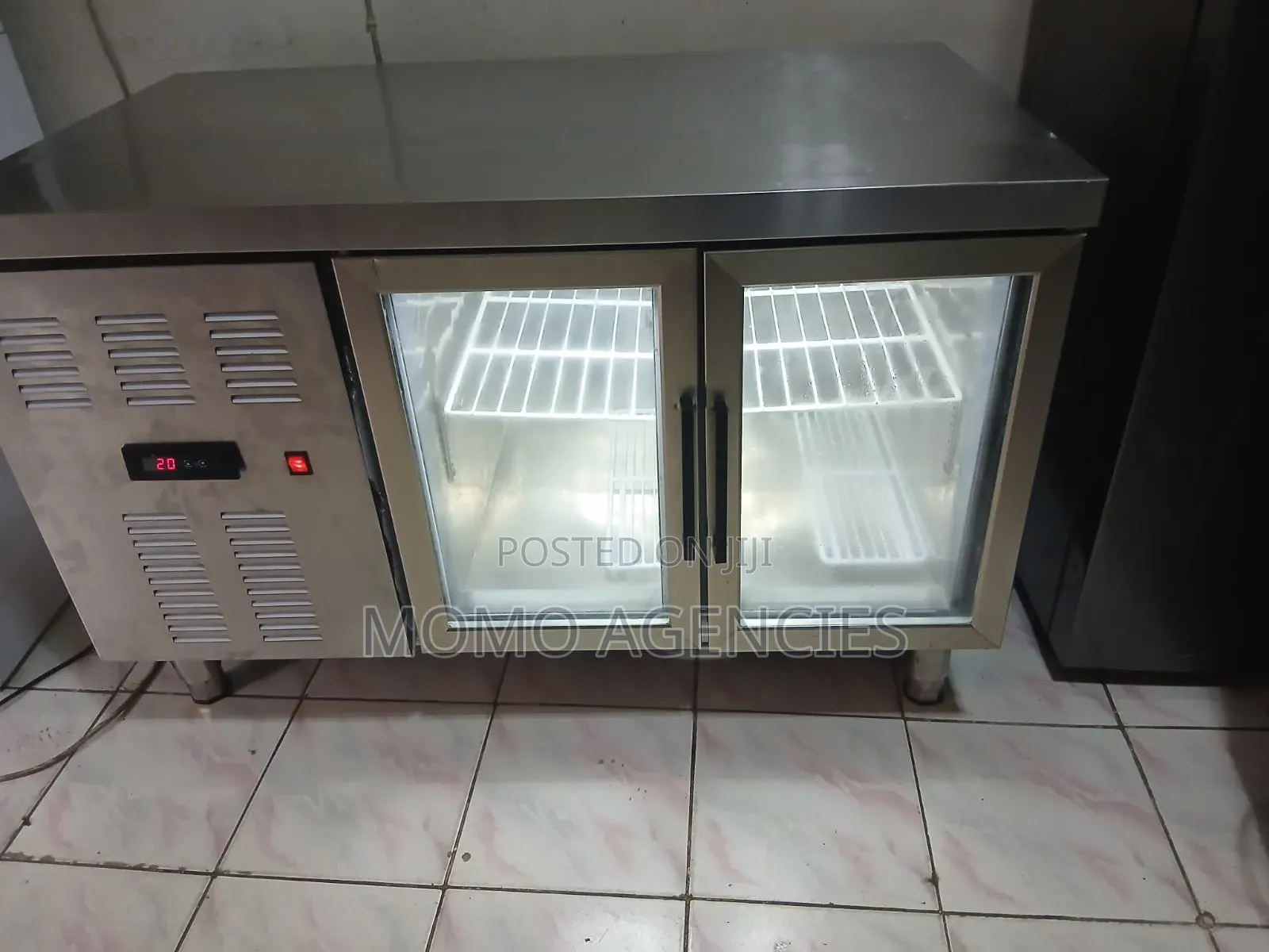 Undercounter Display Chiller