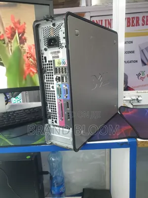 Desktop Computer Dell 2GB Intel Core 2 Duo HDD 160GB