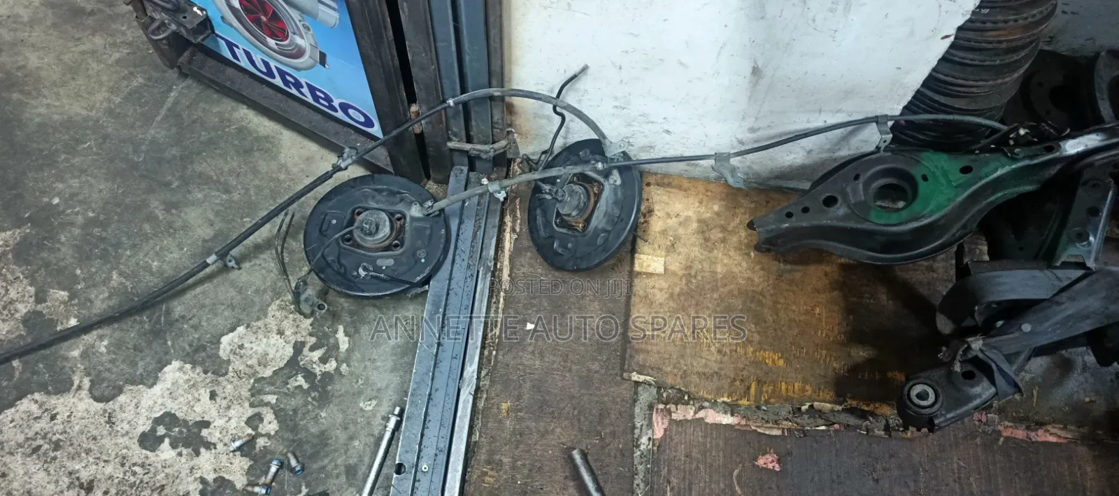 Complete Rear Hub Vitz