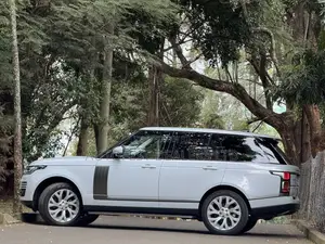Land Rover Range Rover Vogue 2019 White