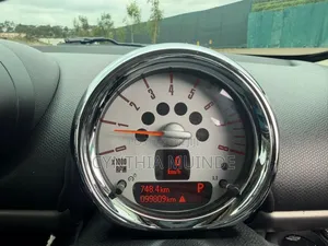 Mini Cooper 2012 White
