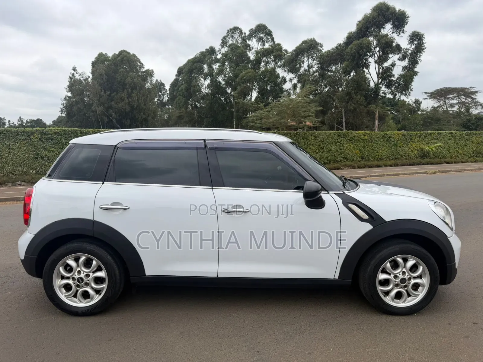 Mini Cooper 2012 White