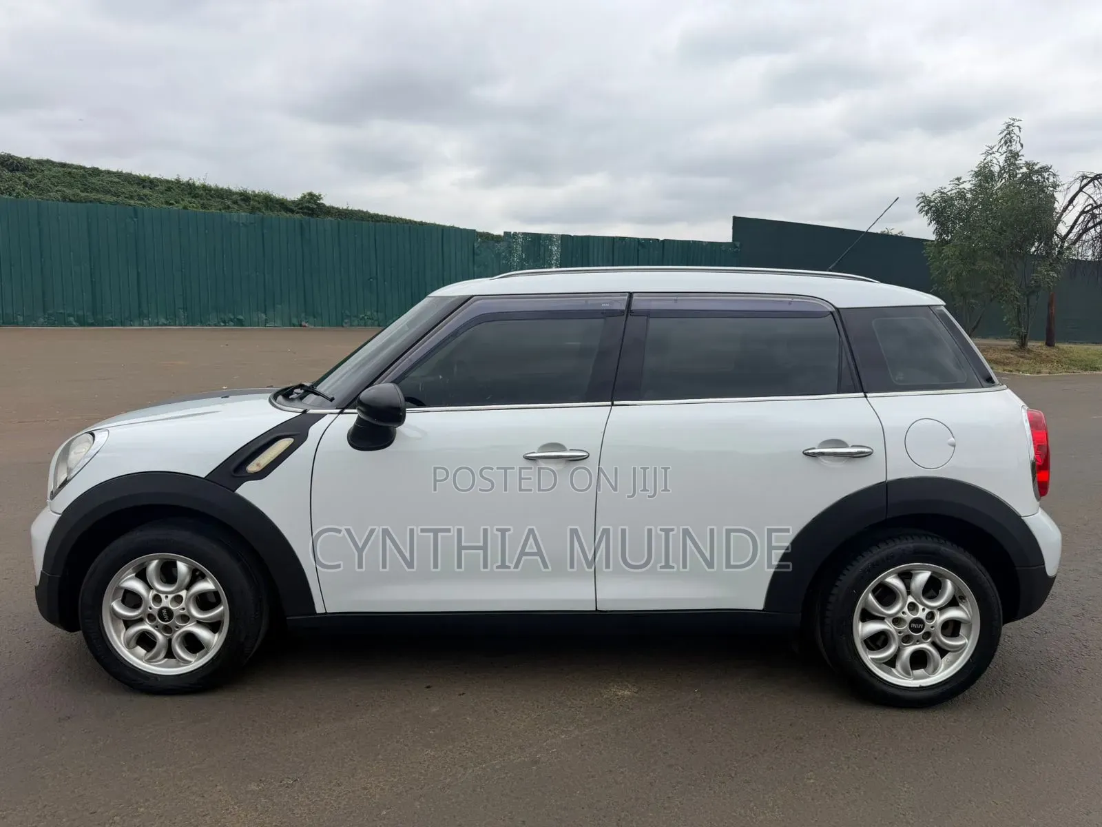 Mini Cooper 2012 White