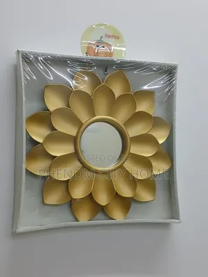 Flower Like Wall Decor Mirrors