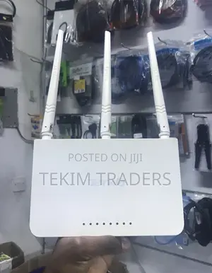 Refurbished Tenda N300 F3 Router - 3 Lan Ports, 300mbps, Easy Setup