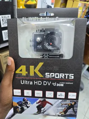 Adventure Camera With Waterproof Housing and Wifi