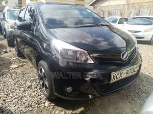 Toyota Vitz 2012 Black