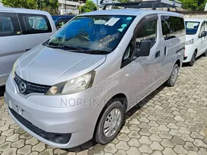 Nissan NV200 2018 Silver