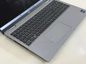 Laptop Dell Precision 3580 16GB Intel Core i7 SSD 512GB