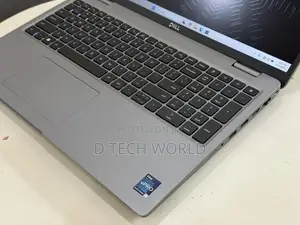 Laptop Dell Precision 3580 16GB Intel Core i7 SSD 512GB