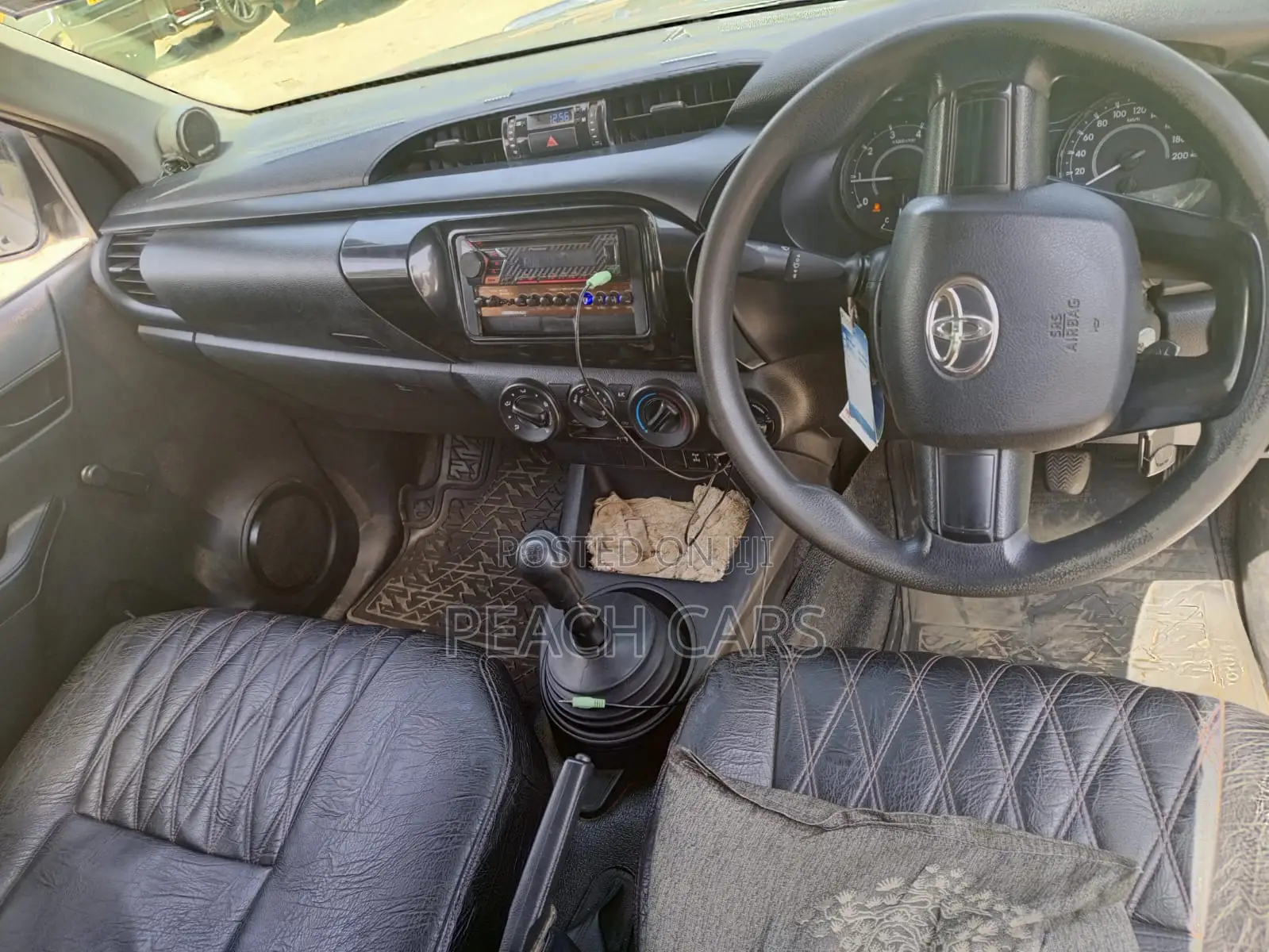 Toyota Hilux 2018 Silver