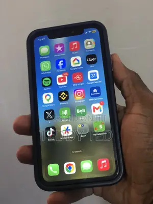 Apple iPhone 11 64 GB Red