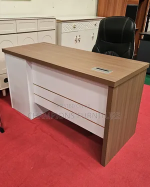 1.4m Modern Office Desk