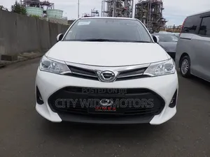 Toyota Corolla Fielder 2020 White