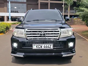 Toyota Land Cruiser Prado 2012