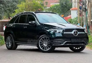 Mercedes-Benz GLE-Class GLE 300d 4MATIC 2020