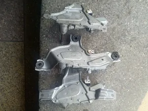 Rear Windscreen Wiper Motors