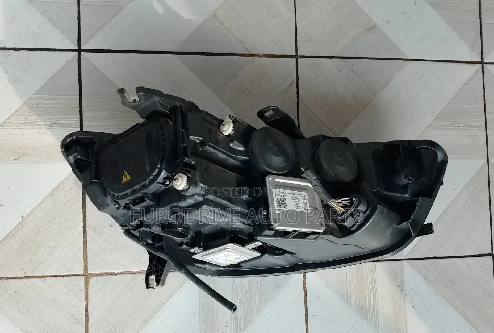 Audi A6 C7 Headlight Xenon