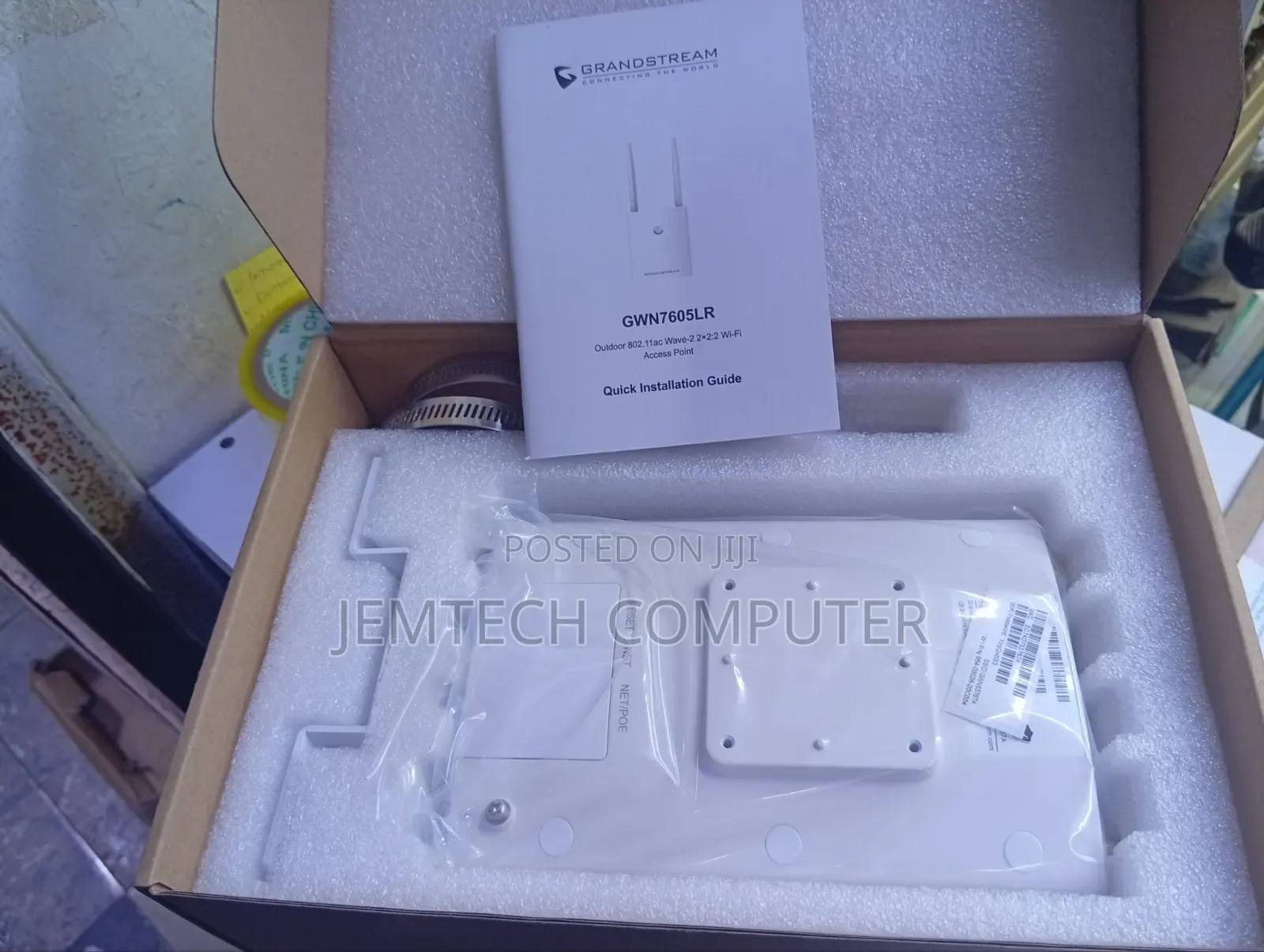Grandstream Gwn7605lr Wi-Fi 5 Wave-2 Long-Range Outdoor Access Point