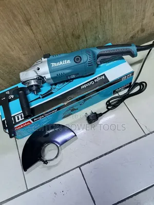 2100w Makita 9" Angle Grinder