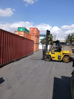 Heavy> Material Lifting Services Handy_ Forklift